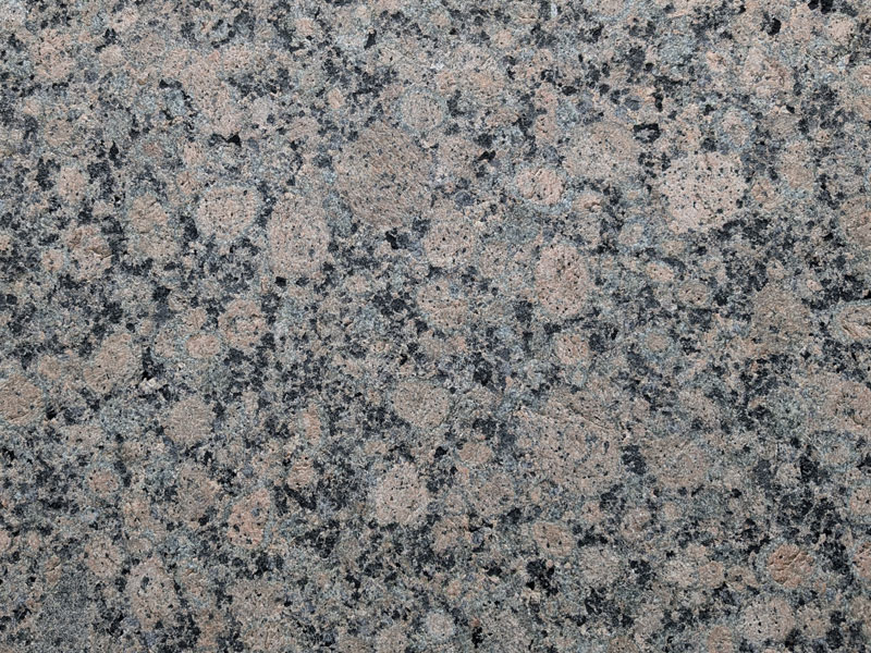 Baltic Braun Terrassenplatte geflammt-gebürstet